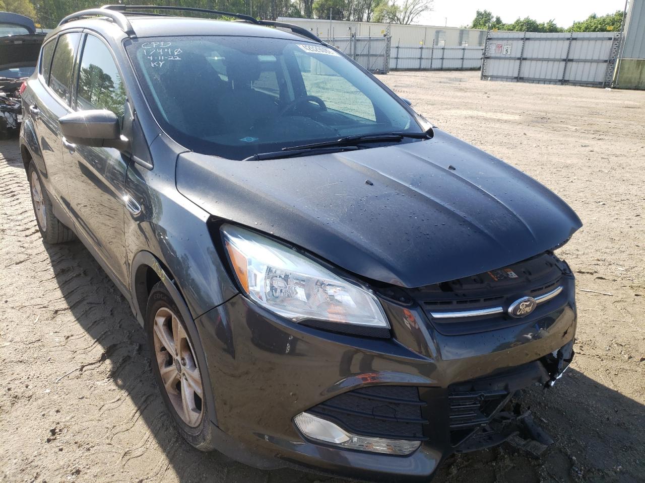 FORD ESCAPE SE 2016 with VIN 1FMCU0G96GUB04321 - Photo from auction
