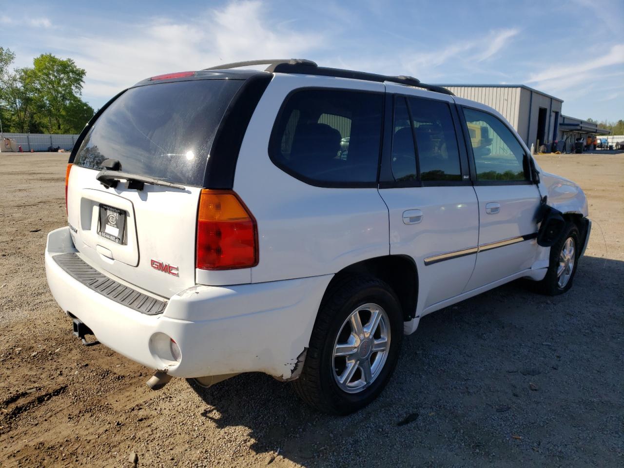 Photo 4 from auction – 2007 GMC ENVOY with VIN 1GKDT13S172252161