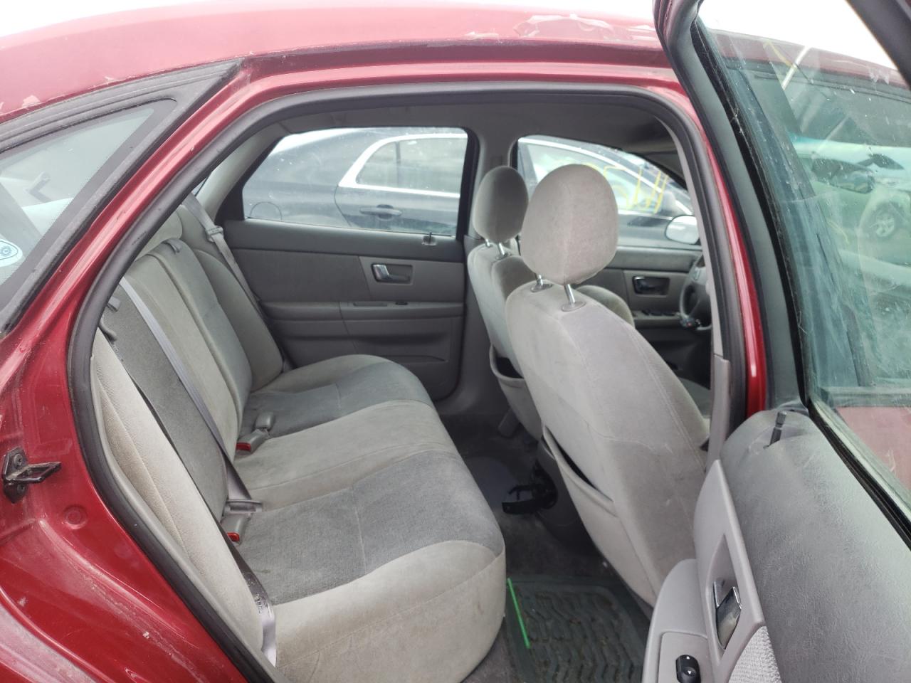 Photo 6 from auction – 2002 FORD TAURUS SES with VIN 1FAFP55222G249123