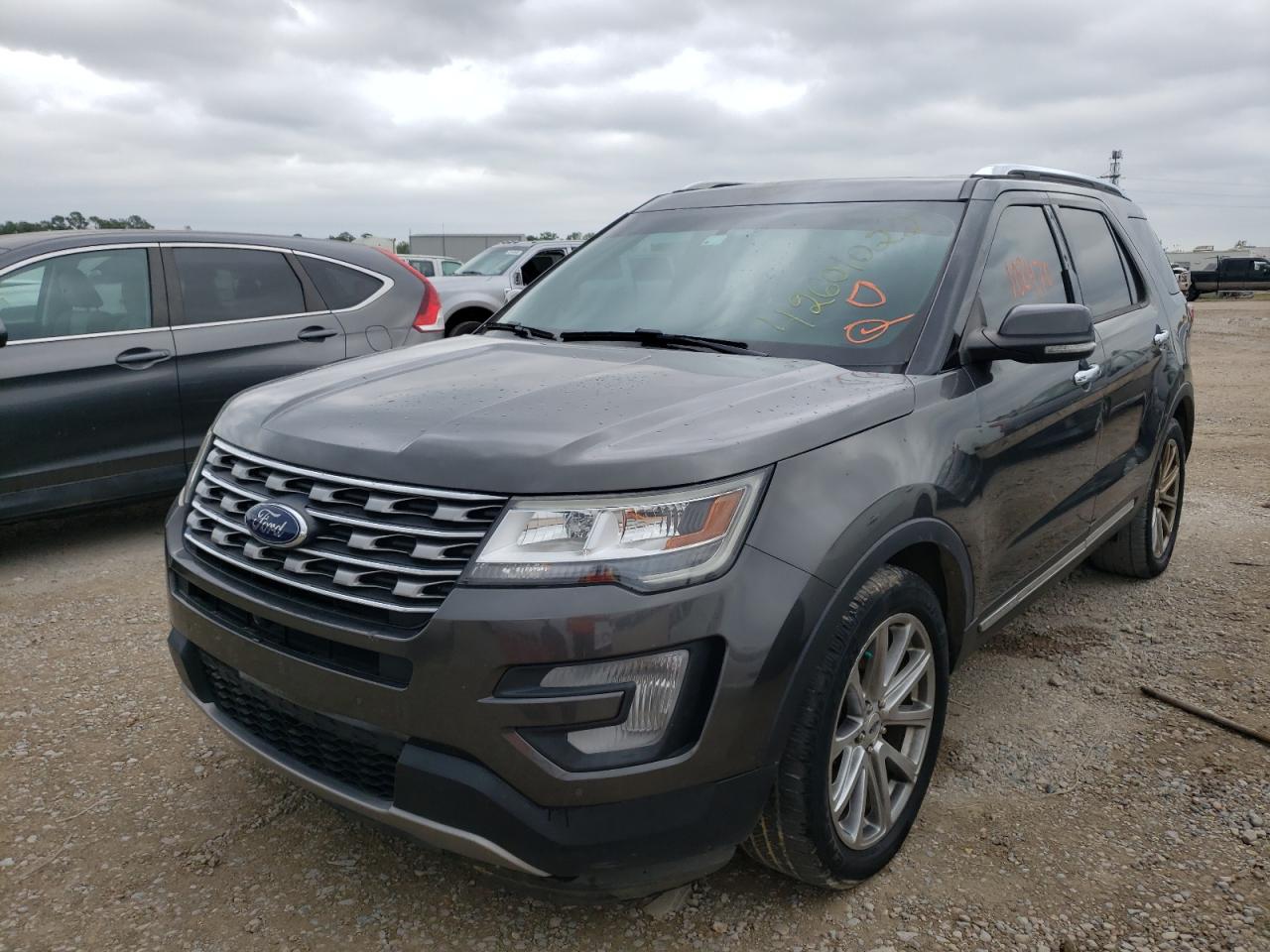 Photo 2 from auction – 2017 FORD EXPLORER L with VIN 1FM5K7F84HGC07043