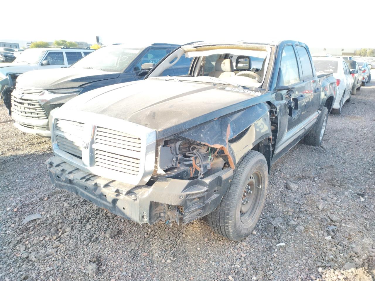 Photo 2 from auction – 2005 DODGE DAKOTA QUA with VIN 1D7HW48N65S242852