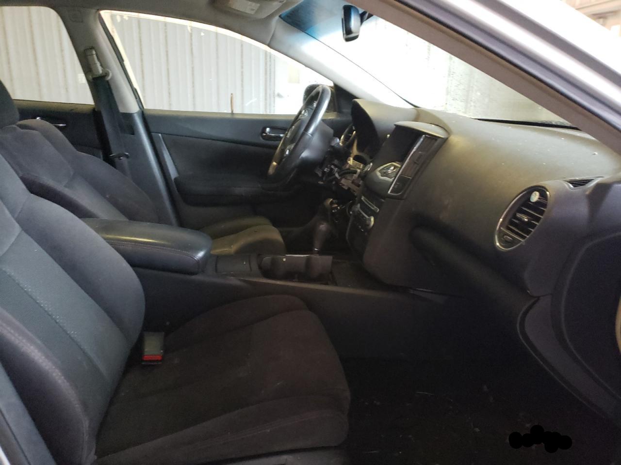 Photo 5 from auction – 2012 NISSAN MAXIMA S with VIN 1N4AA5AP2CC810362