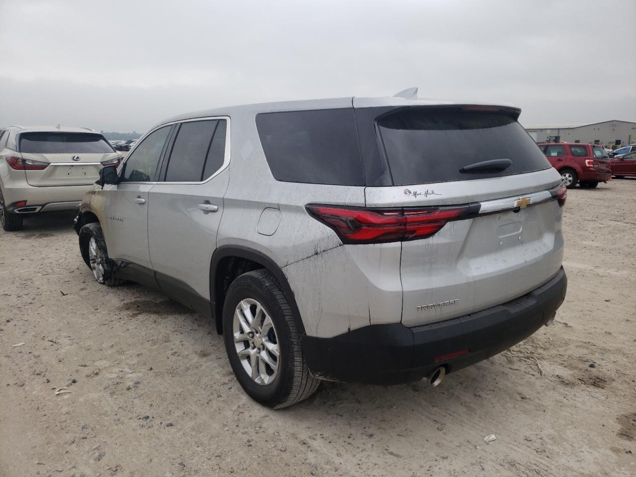 Photo 3 from auction – 2022 CHEVROLET TRAVERSE L with VIN 1GNERFKW7NJ119625