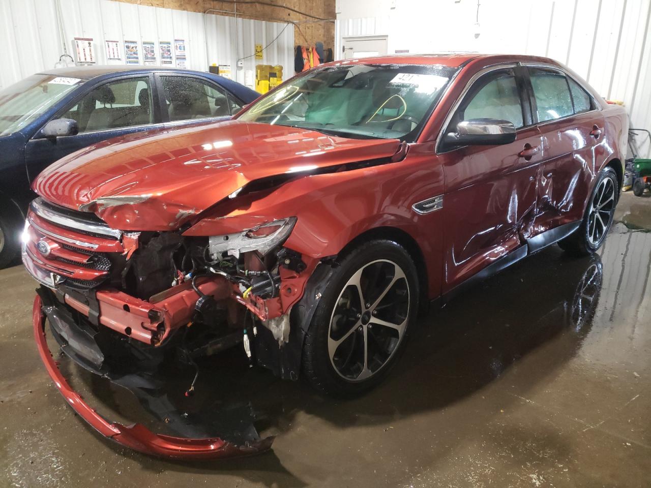 Photo 2 from auction – 2014 FORD TAURUS LIM with VIN 1FAHP2J80EG138057