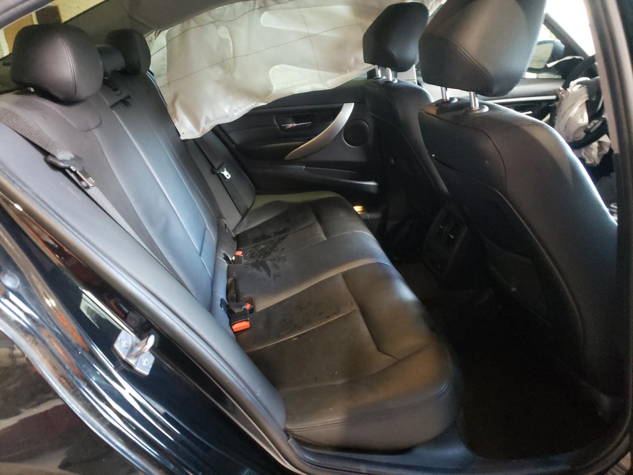 Photo 6 from auction – 2013 BMW 328 XI with VIN WBA3B3G5XDNR79574