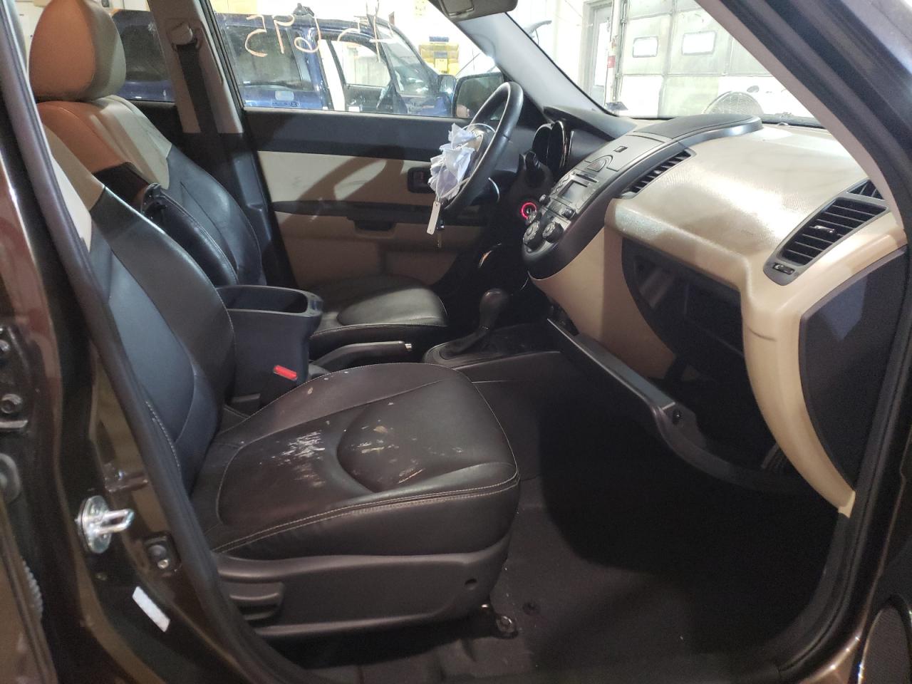 Photo 5 from auction – 2011 KIA SOUL + with VIN KNDJT2A27B7222519