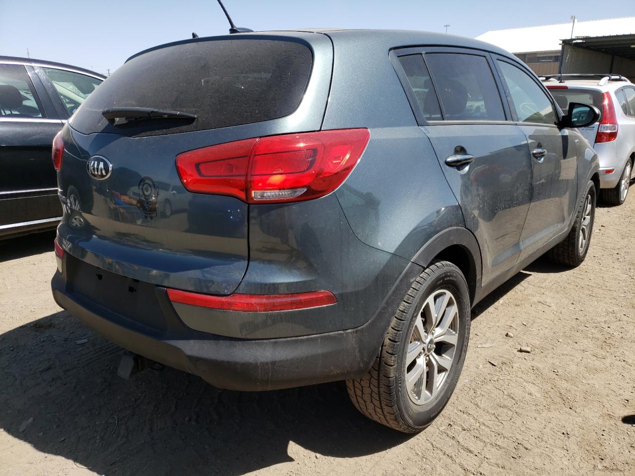 Photo 4 from auction – 2015 KIA SPORTAGE L with VIN KNDPBCAC1F7724086