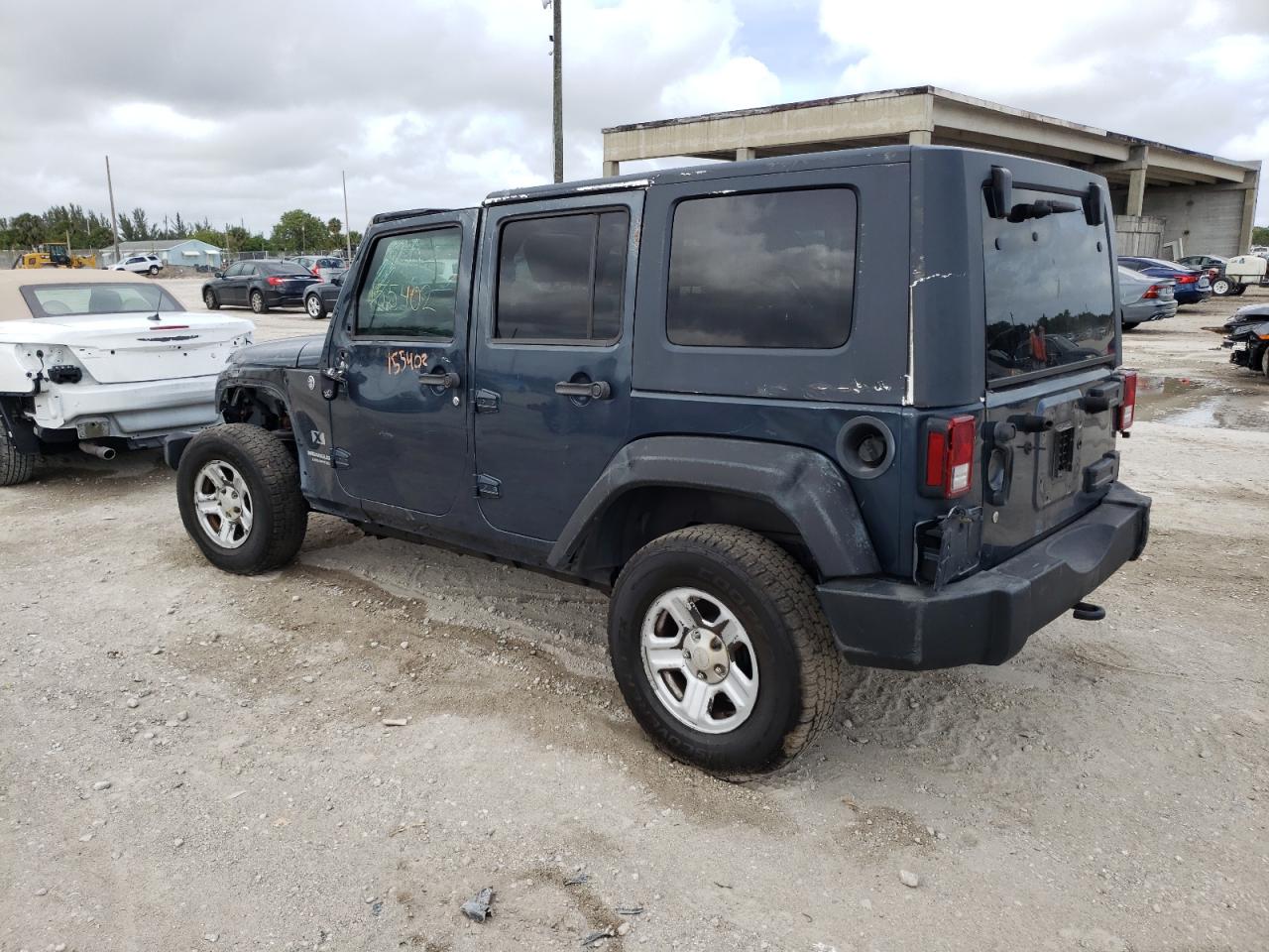Photo 3 from auction – 2008 JEEP WRANGLER U with VIN 1J4GA39108L607058