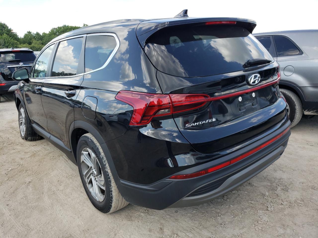 Фото 3 с аукциона – 2021 HYUNDAI SANTA FE S с VIN 5NMS14AJ3MH330256