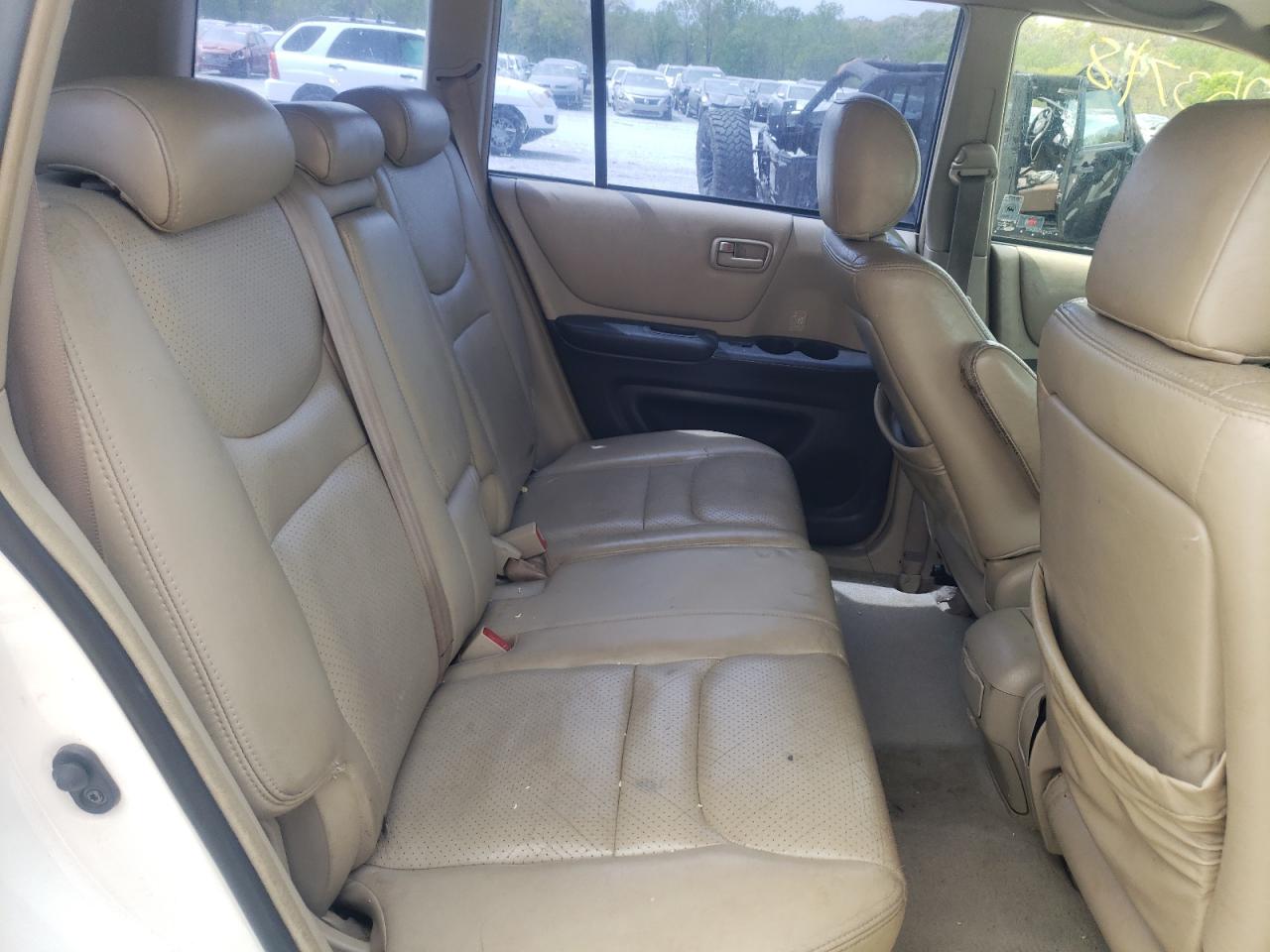 Photo 6 from auction – 2002 TOYOTA HIGHLANDER with VIN JTEGF21A120029005