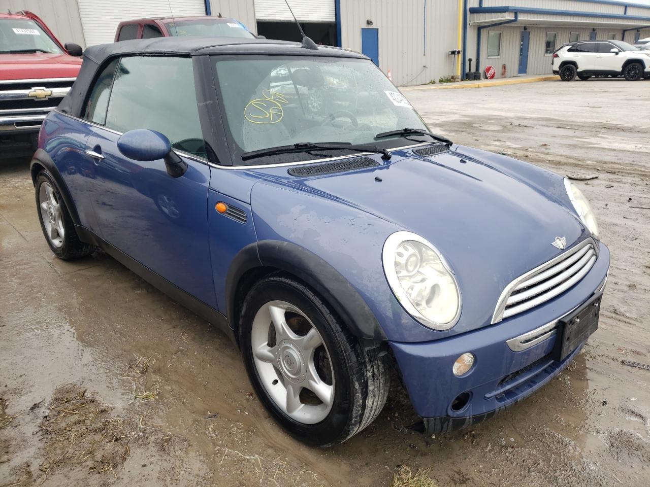 MINI COOPER 2005 with VIN WMWRF33435TF60266 - Photo from auction