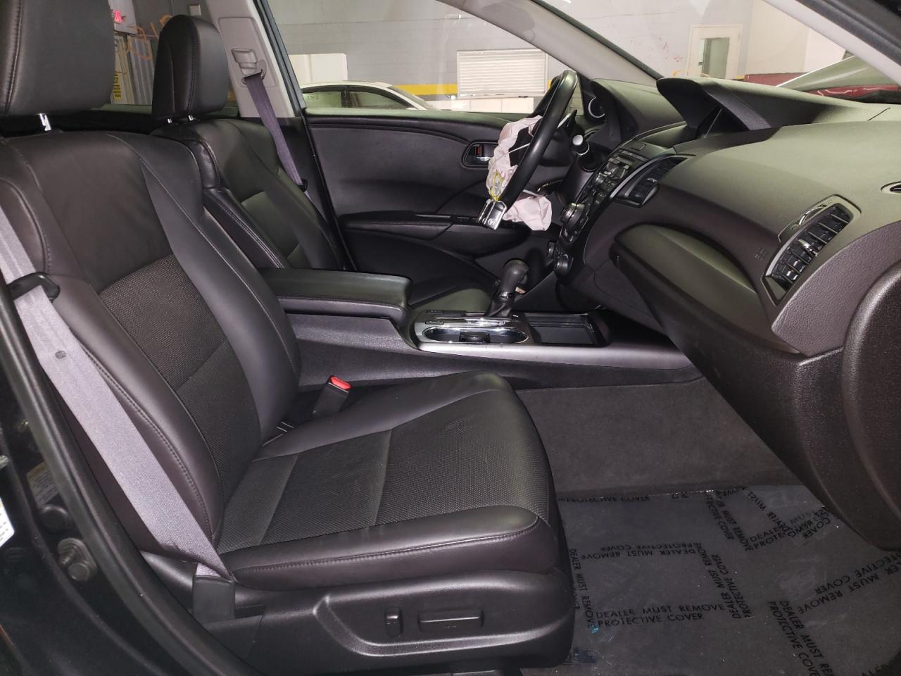 Photo 5 from auction – 2015 ACURA RDX TECHNO with VIN 5J8TB3H56FL011330