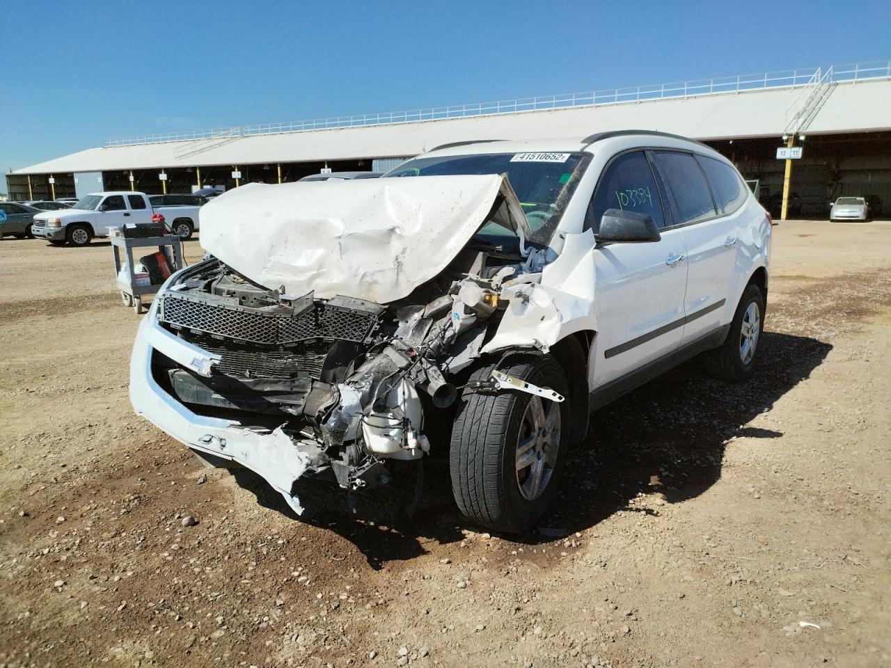 Photo 2 from auction – 2012 CHEVROLET TRAVERSE L with VIN 1GNKREED3CJ186372