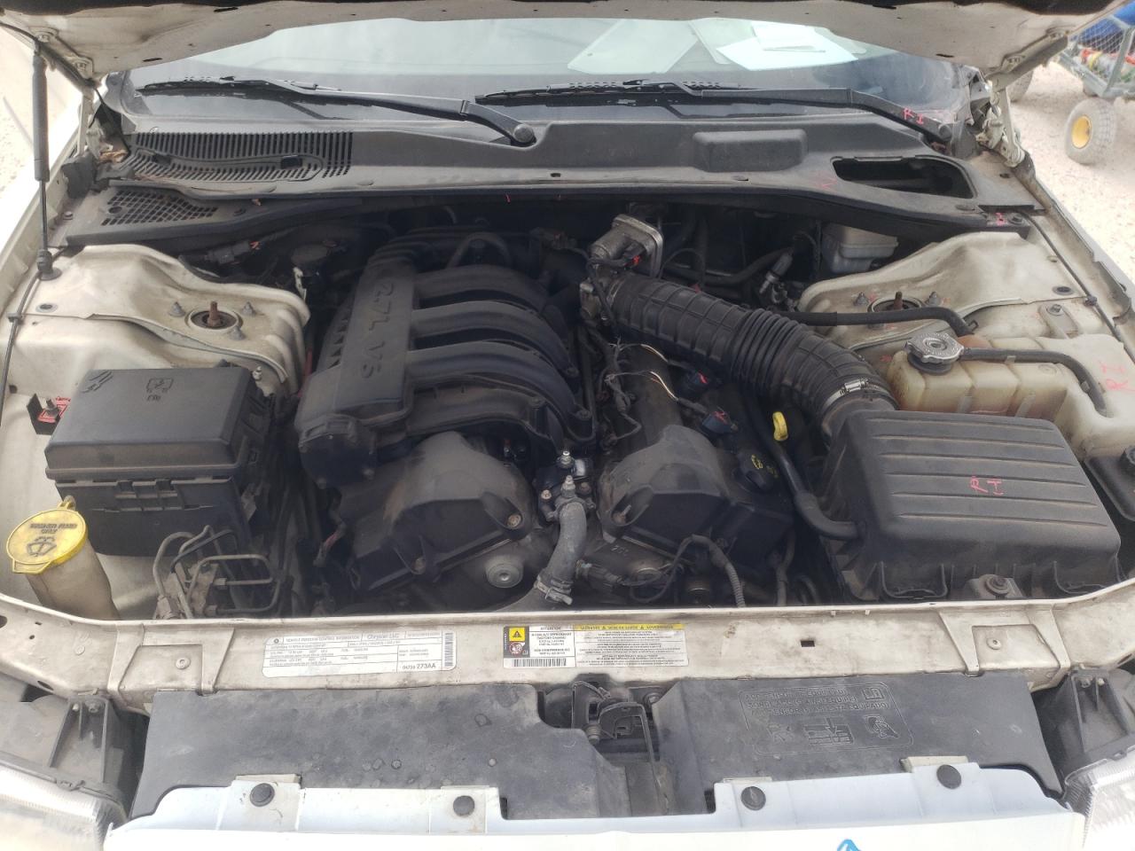 Photo 7 from auction – 2009 CHRYSLER 300 LX with VIN 2C3KA43D89H529317