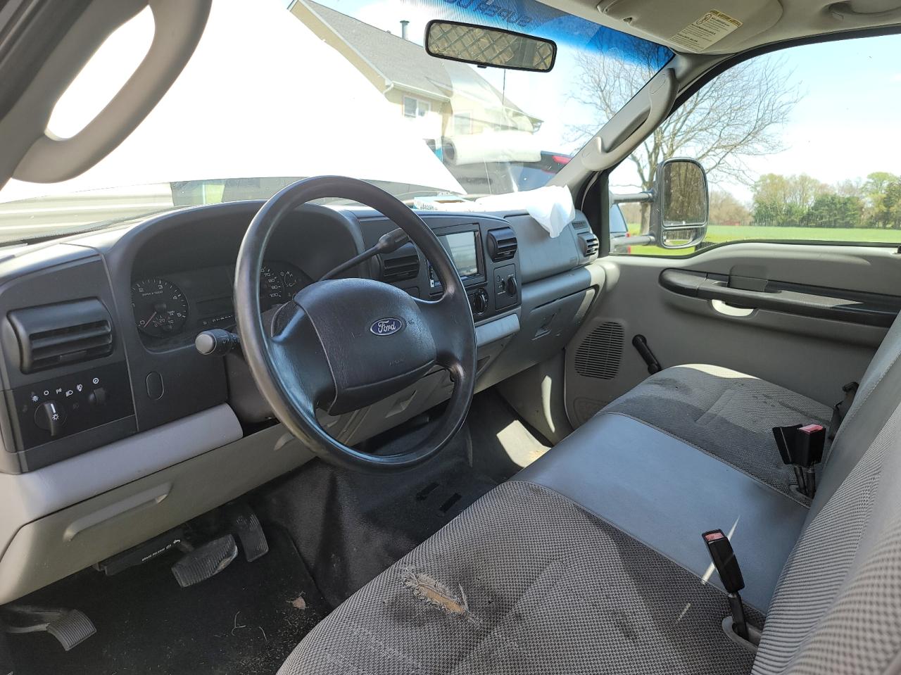 Photo 9 from auction – 2007 FORD F550 SUPER with VIN 1FDAF56P77EA14524