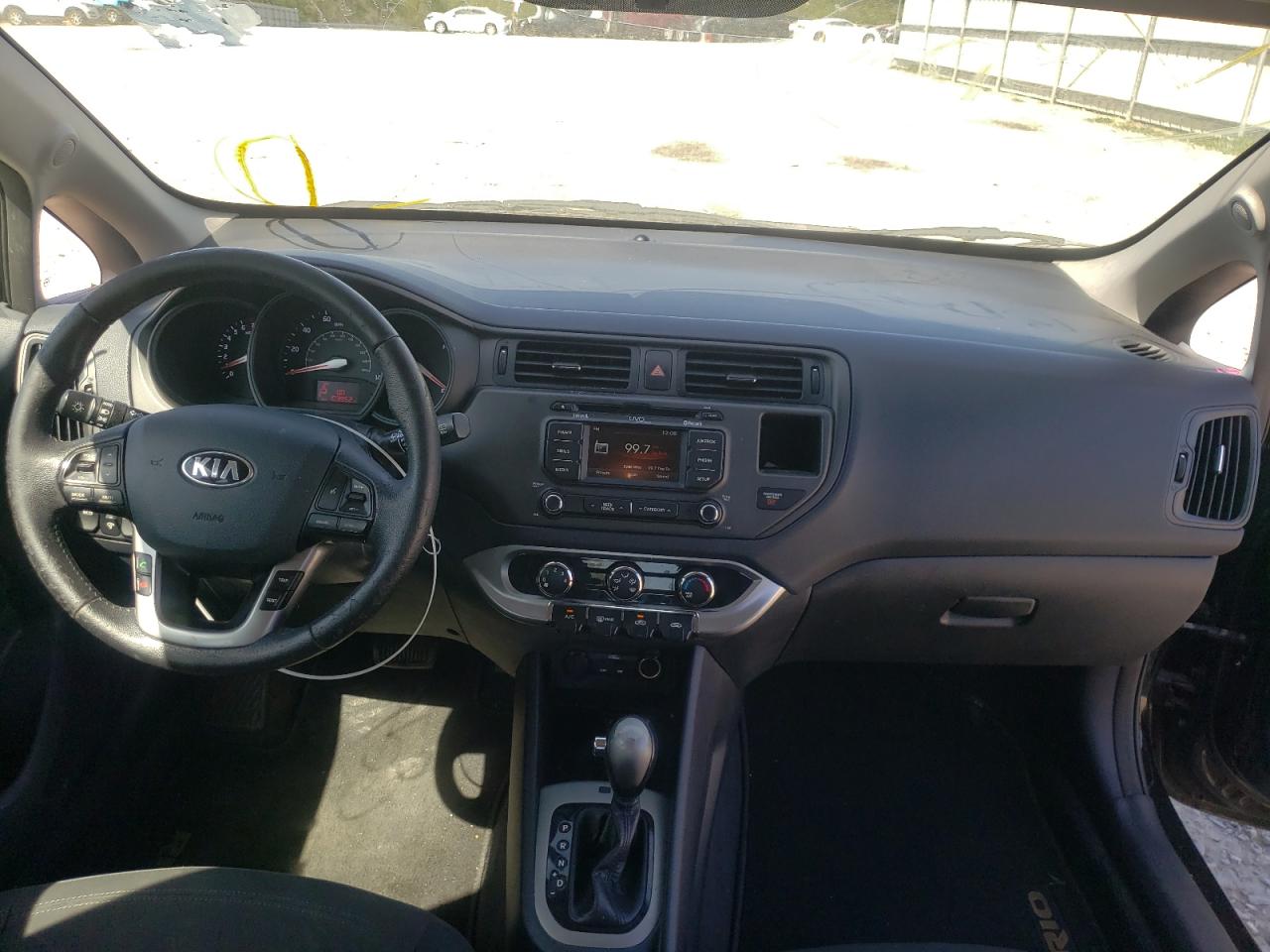 Photo 9 from auction – 2013 KIA RIO EX with VIN KNADN5A39D6214204