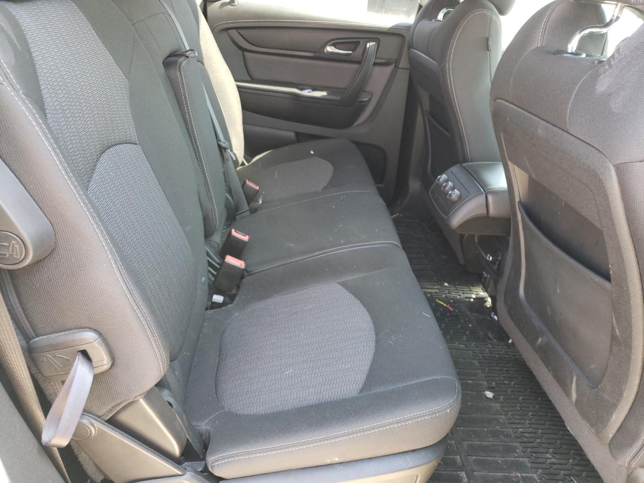 Photo 6 from auction – 2016 CHEVROLET TRAVERSE L with VIN 1GNKVGKD9GJ181596