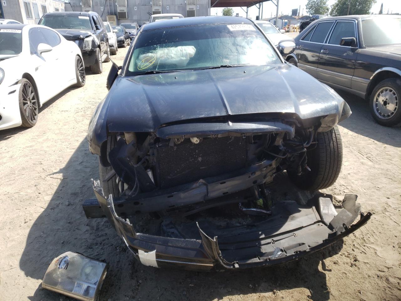 Photo 9 from auction – 2010 CHRYSLER 300 TOURIN with VIN 2C3CA5CV4AH284443