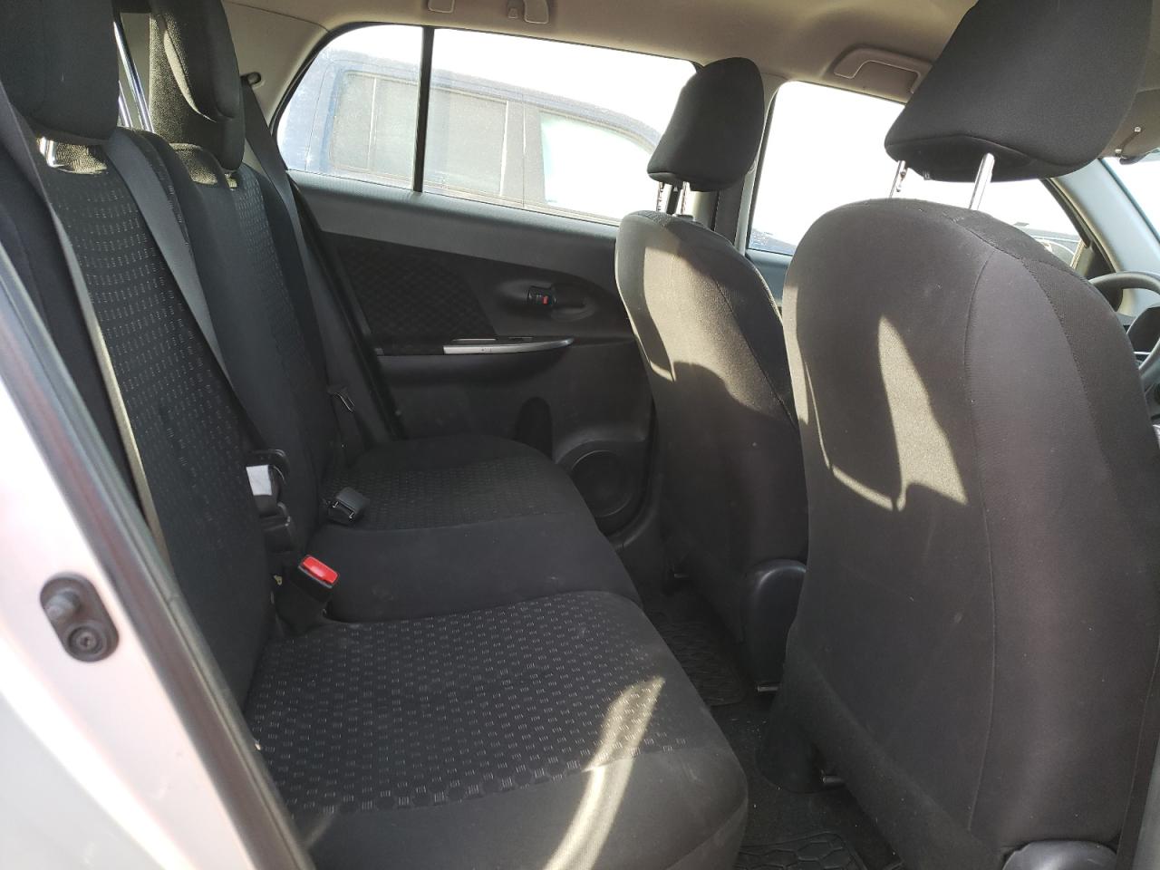 Photo 6 from auction – 2012 TOYOTA SCION XD with VIN JTKKU4B45C1025522