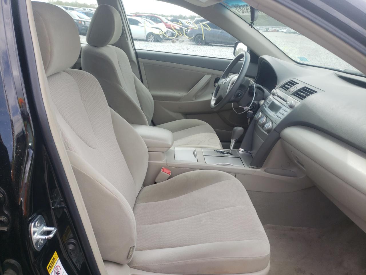 Photo 5 from auction – 2010 TOYOTA CAMRY BASE with VIN 4T4BF3EK3AR030074