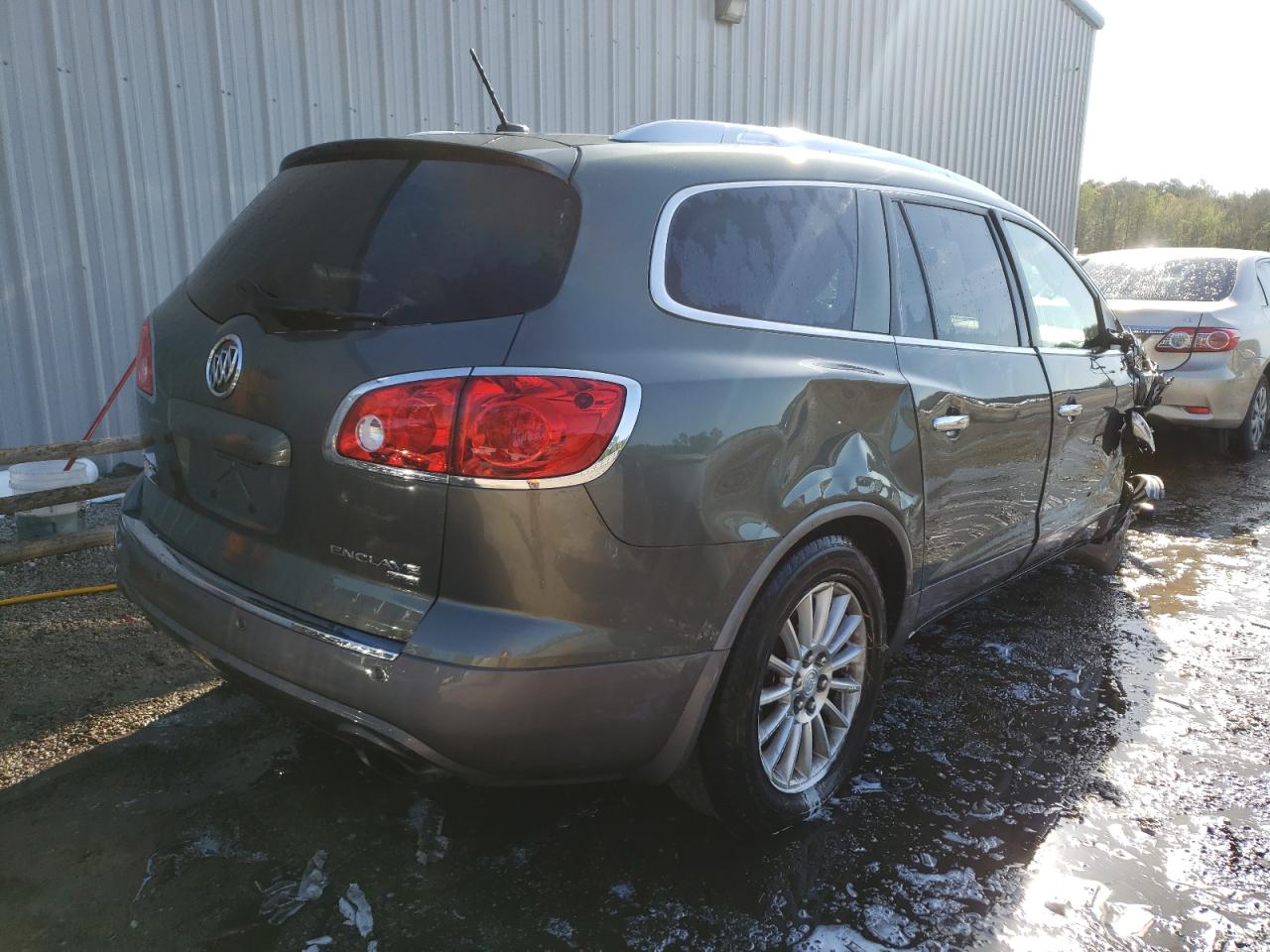 Photo 4 from auction – 2011 BUICK ENCLAVE CX with VIN 5GAKVBED2BJ148747