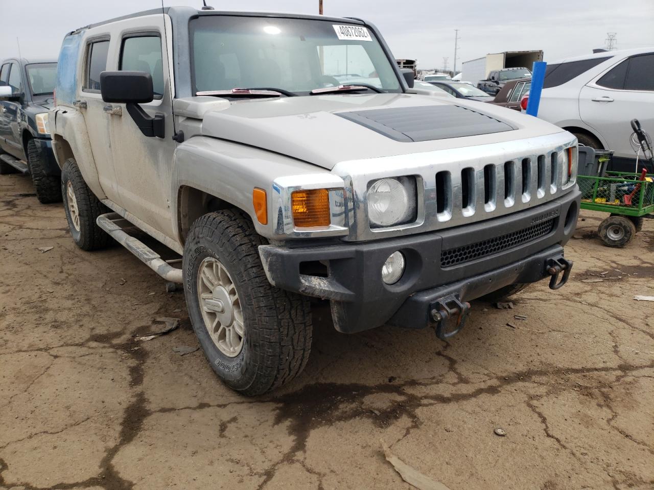 HUMMER H3 2007 with VIN 5GTDN13E178169643 - Photo from auction