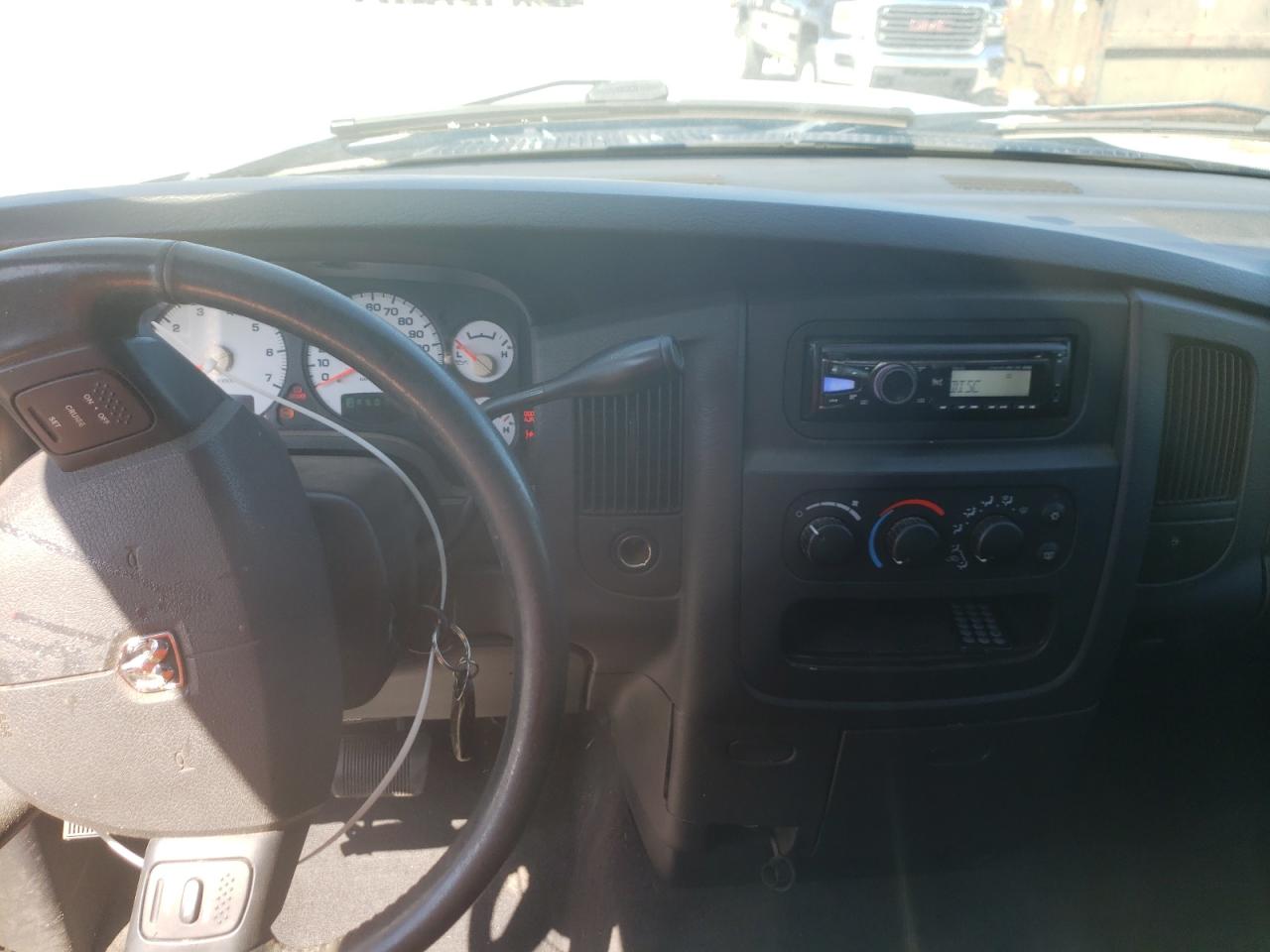 Photo 9 from auction – 2004 DODGE RAM 2500 S with VIN 3D7KA28D14G159092