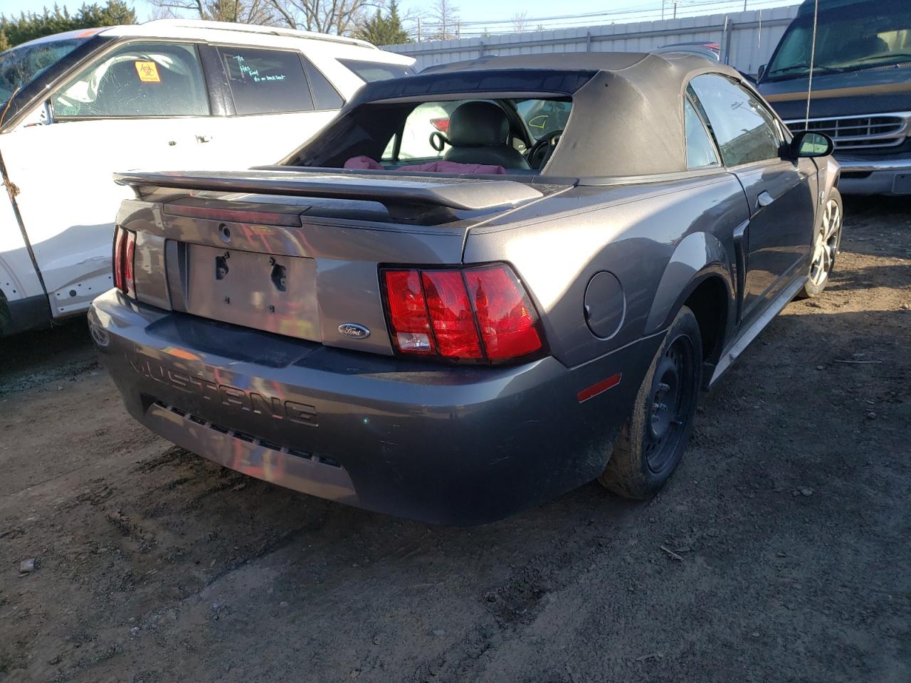 Photo 4 from auction – 2004 FORD MUSTANG with VIN 1FAFP44674F156735