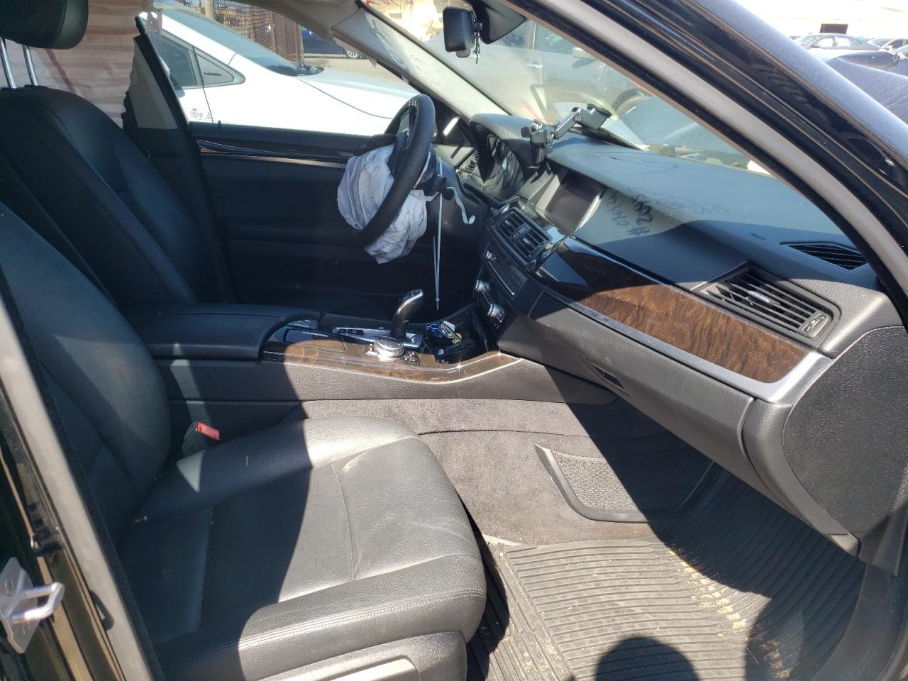 Photo 5 from auction – 2016 BMW 528 XI with VIN WBA5A7C50GG145122