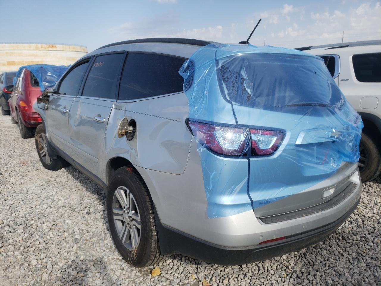 Photo 3 from auction – 2015 CHEVROLET TRAVERSE L with VIN 1GNKVHKD8FJ182601