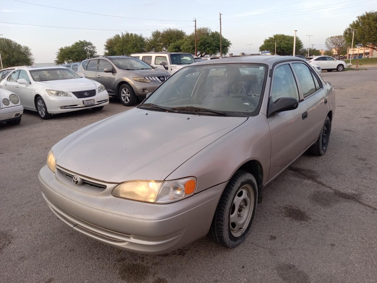 Photo 2 from auction – 2000 TOYOTA COROLLA VE with VIN 1NXBR12E9YZ356931