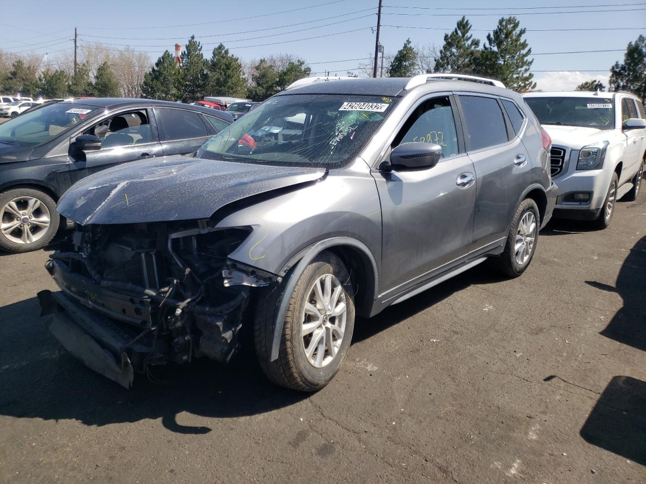 Photo 2 from auction – 2018 NISSAN ROGUE S with VIN KNMAT2MT4JP516995