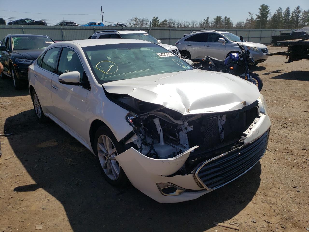 TOYOTA AVALON BAS 2014 with VIN 4T1BK1EB7EU096935 - Photo from auction