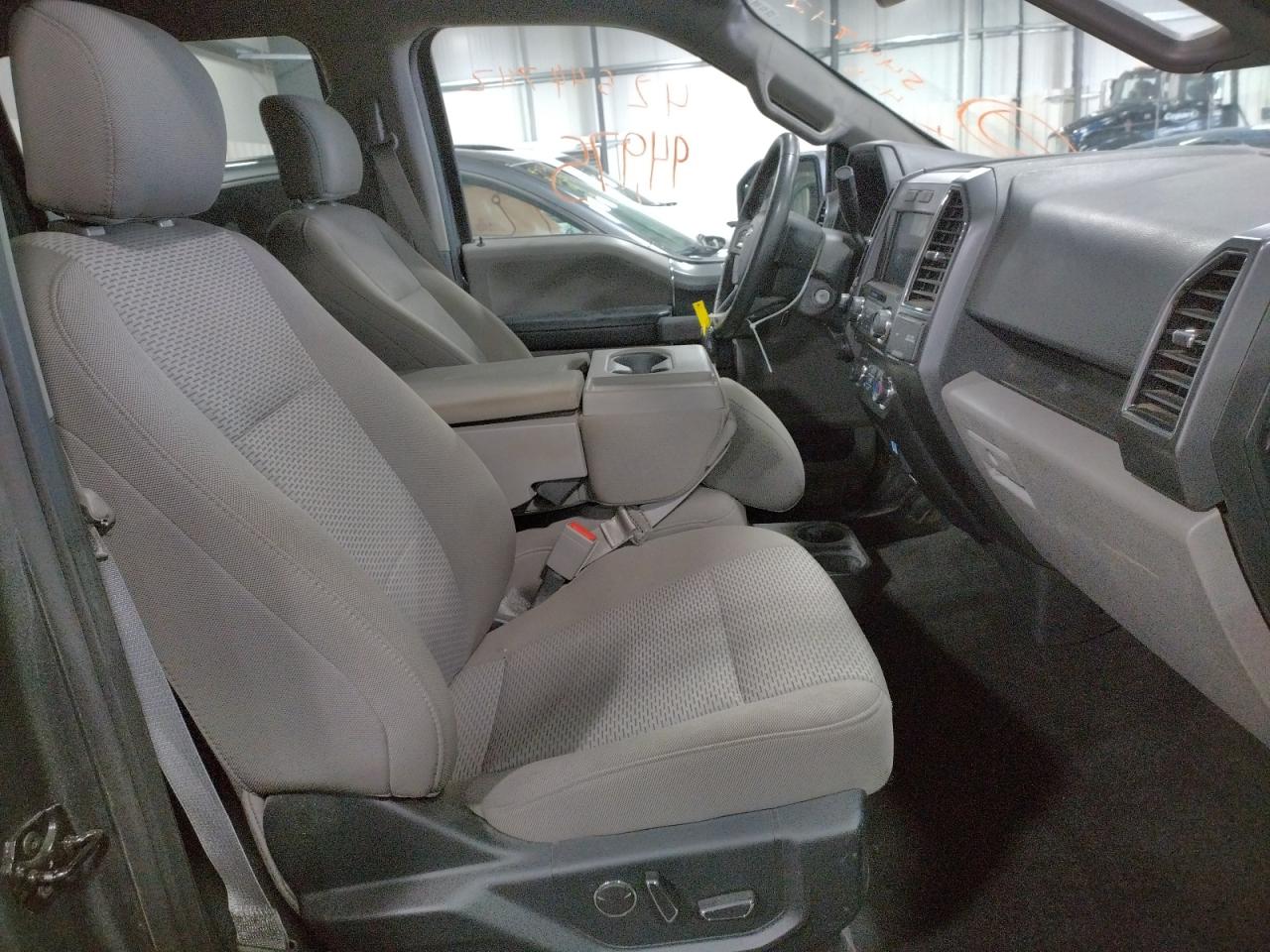 Photo 5 from auction – 2018 FORD F150 SUPER with VIN 1FTEW1EP6JKF78299