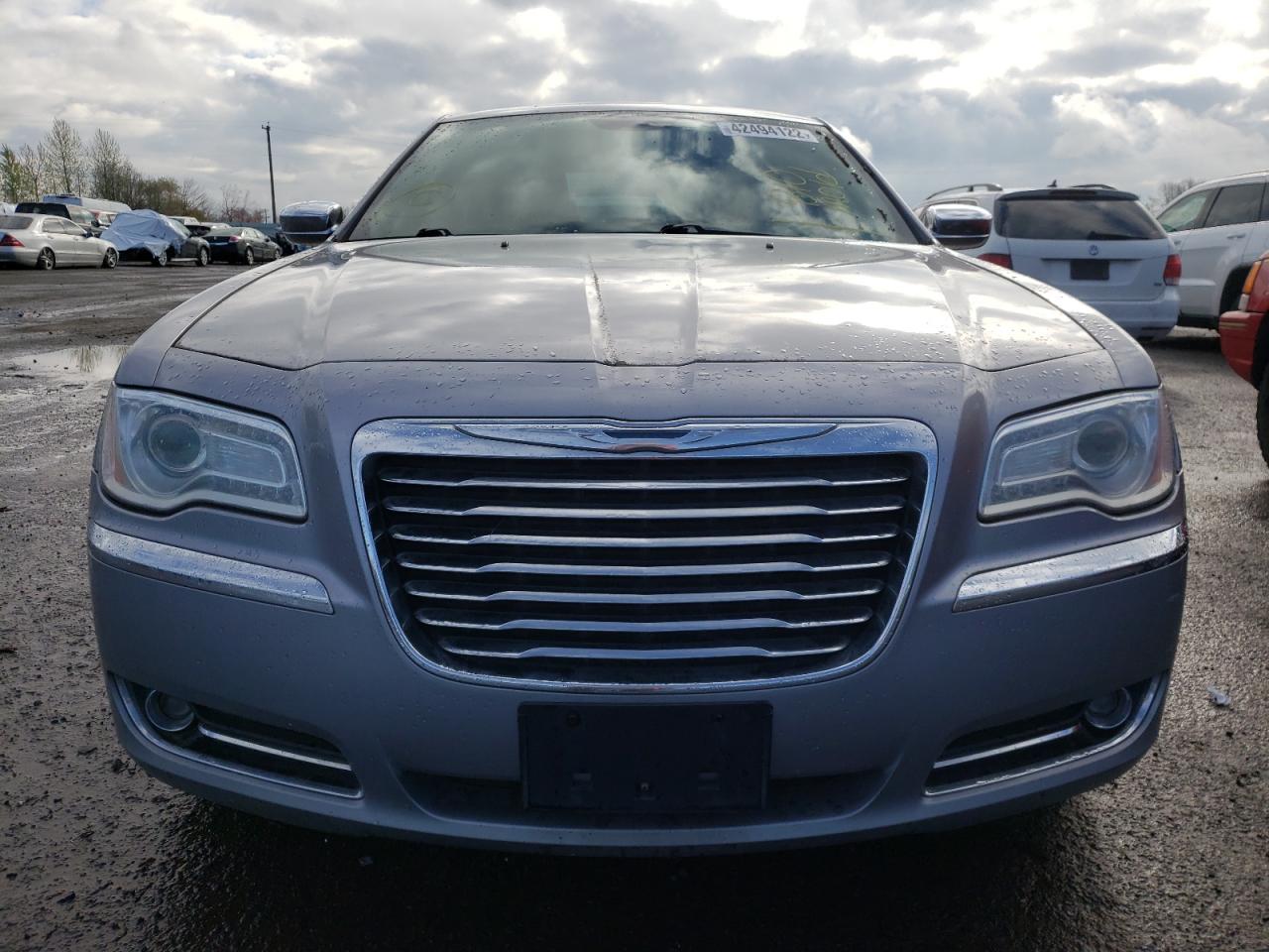 Photo 9 from auction – 2011 CHRYSLER 300 LIMITE with VIN 2C3CA5CG8BH522765