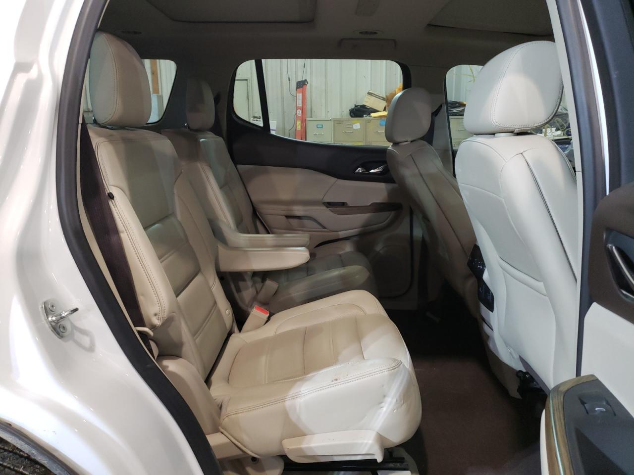 Photo 6 from auction – 2018 GMC ACADIA DEN with VIN 1GKKNPLS4JZ239858
