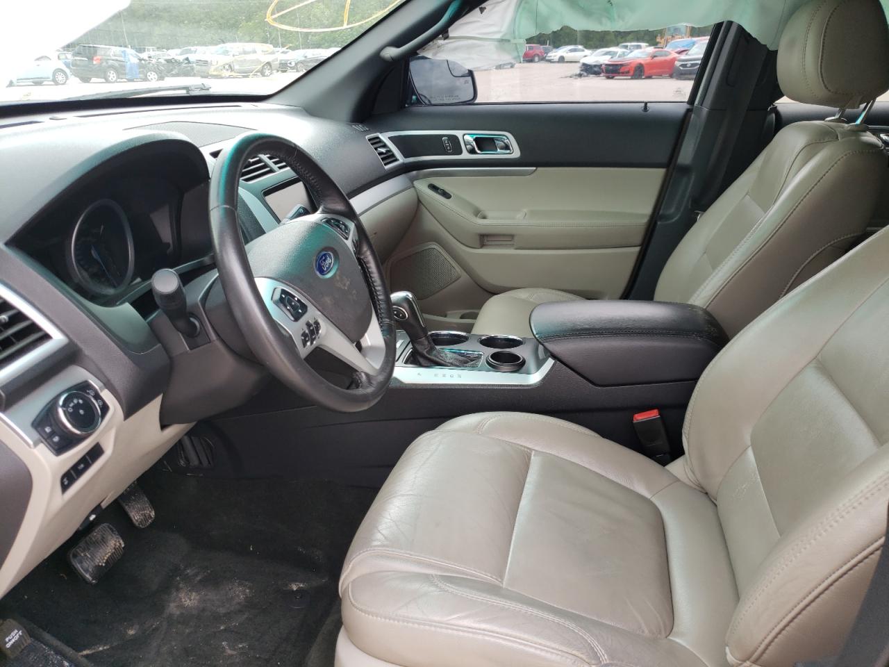 Photo 5 from auction – 2013 FORD EXPLORER X with VIN 1FM5K7D84DGB86904