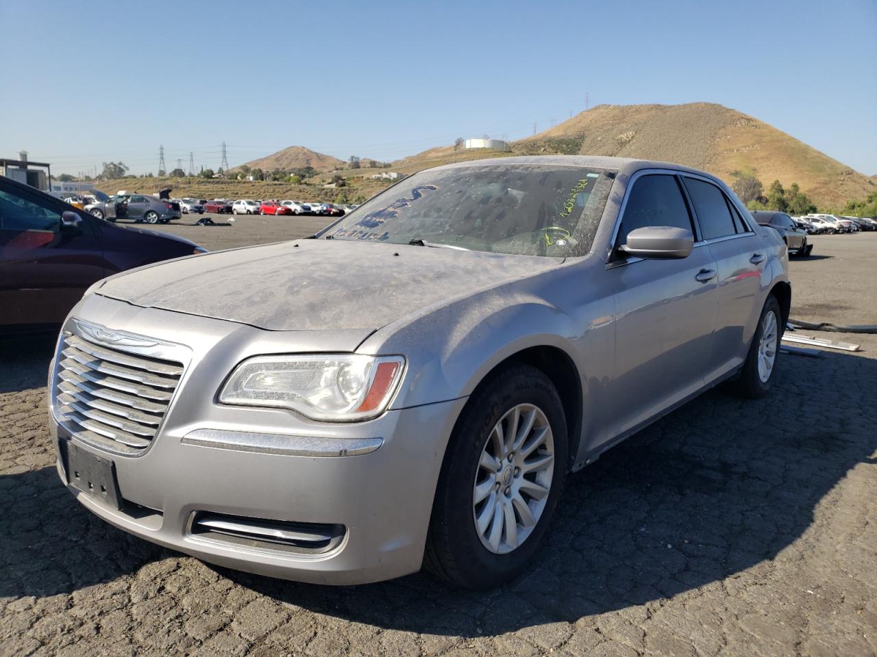 Photo 2 from auction – 2013 CHRYSLER 300 with VIN 2C3CCAAG2DH662268