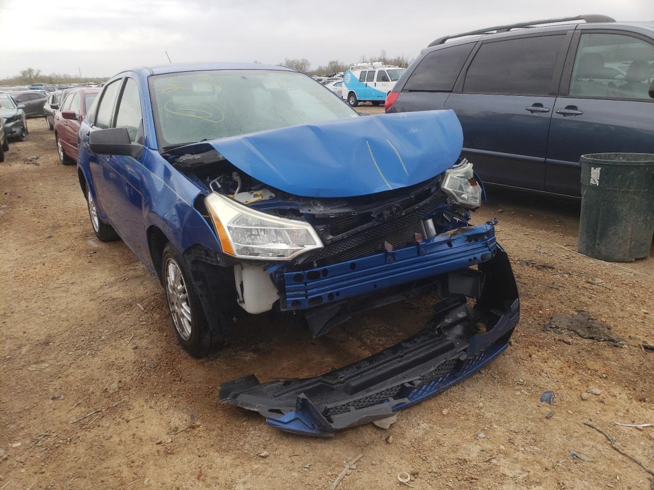 FORD FOCUS SE 2011 with VIN 1FAHP3FN9BW134935 - Photo from auction
