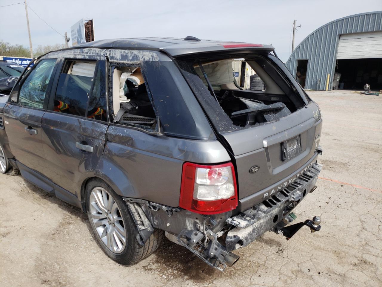 Photo 9 from auction – 2009 LAND ROVER RANGE ROVE with VIN SALSH23499A201357
