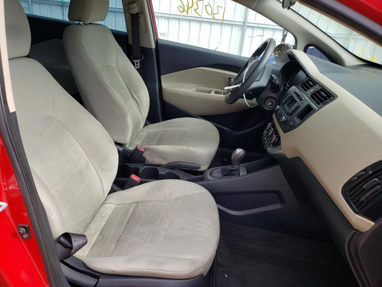 Photo 5 from auction – 2013 KIA RIO LX with VIN KNADM5A31D6111135