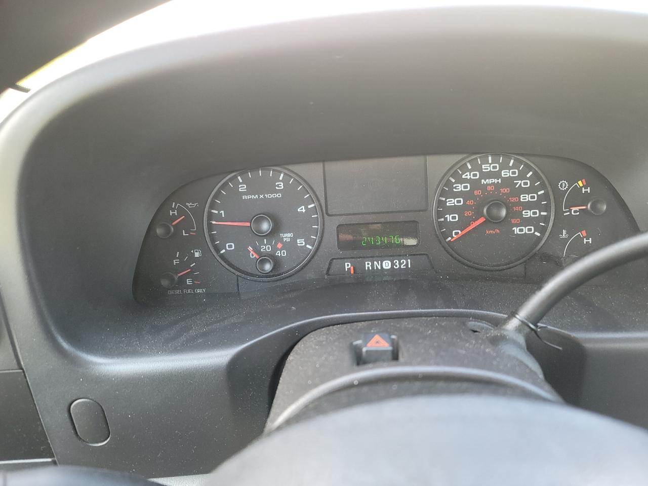 Photo 8 from auction – 2007 FORD F550 SUPER with VIN 1FDAF56P77EA14524