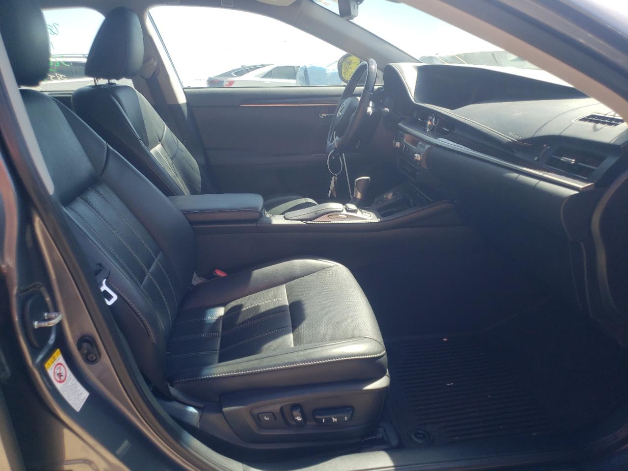 Photo 5 from auction – 2016 LEXUS ES 350 with VIN 58ABK1GG4GU021095