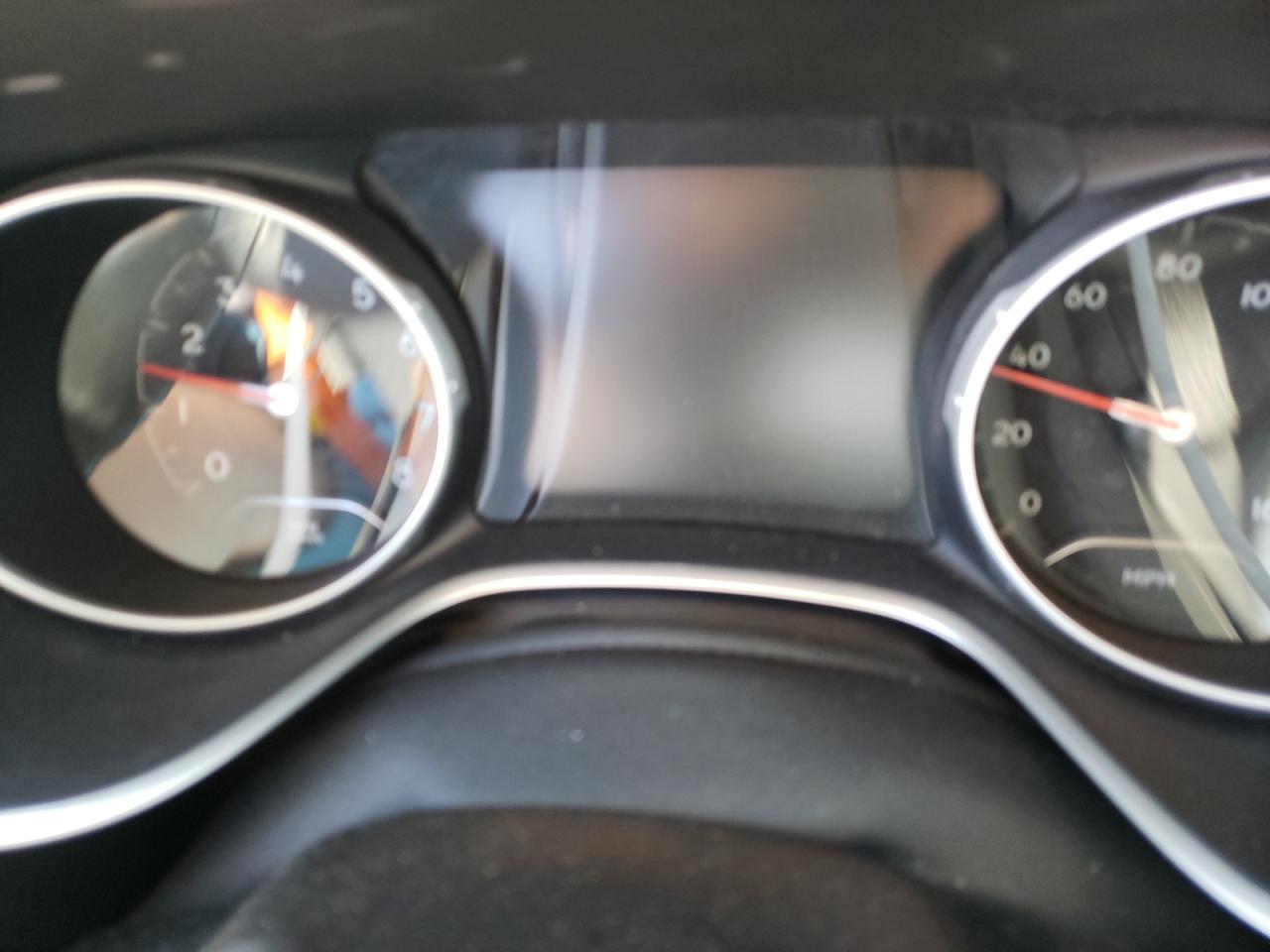 Photo 8 from auction – 2018 JEEP COMPASS LA with VIN 3C4NJDBB0JT177354