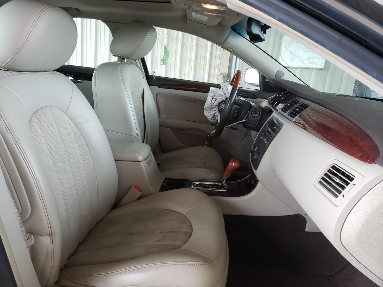 Photo 5 from auction – 2010 BUICK LUCERNE CX with VIN 1G4HD5EM5AU110774