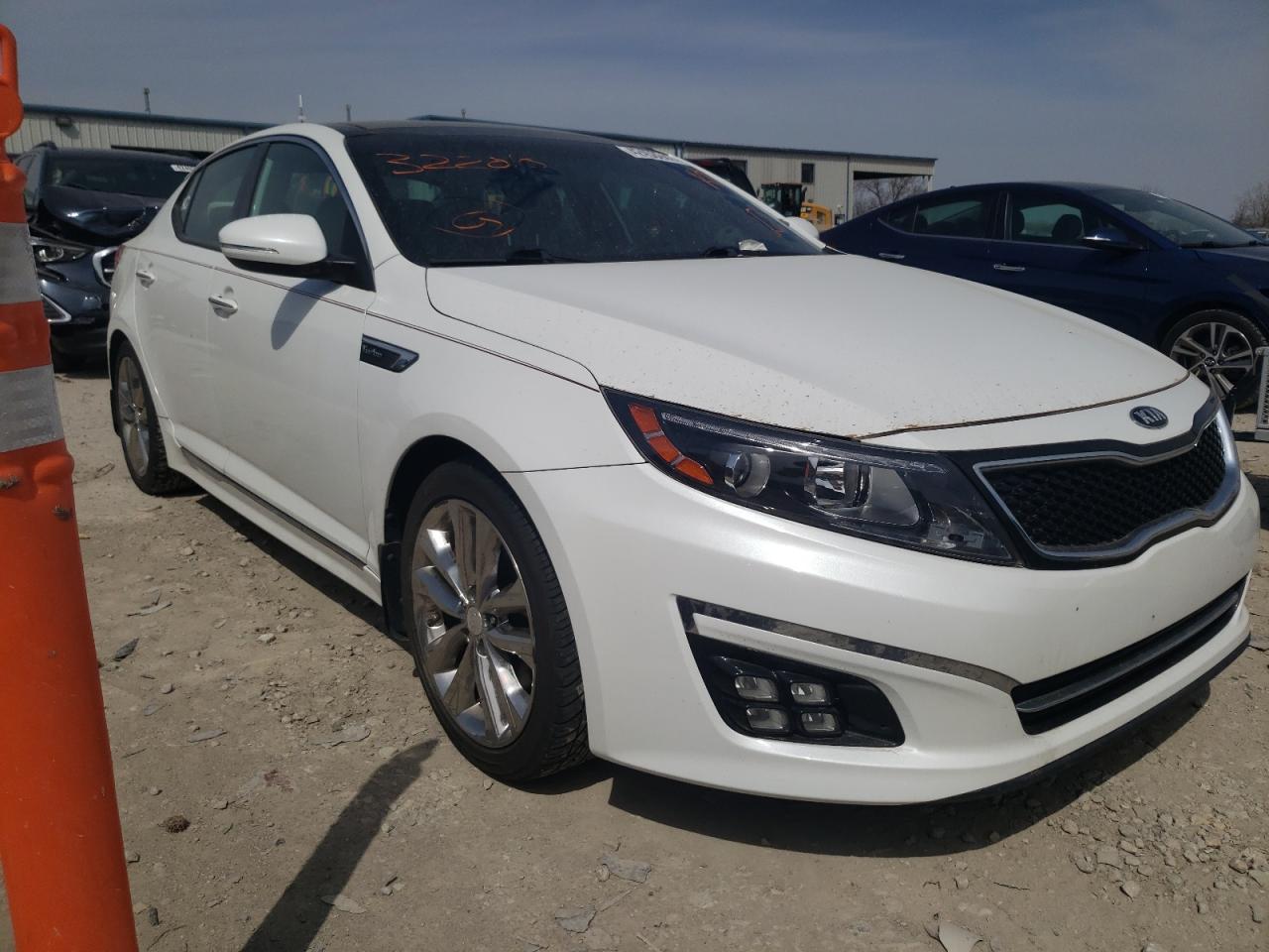 KIA OPTIMA SX 2014 with VIN 5XXGR4A65EG322010 - Photo from auction