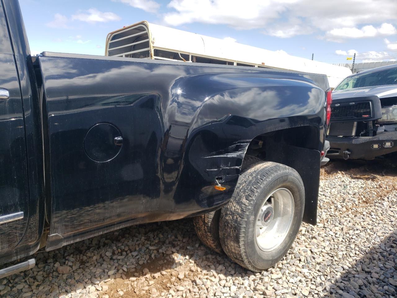 Photo 9 from auction – 2018 GMC SIERRA K35 with VIN 1GT42YEY2JF259192