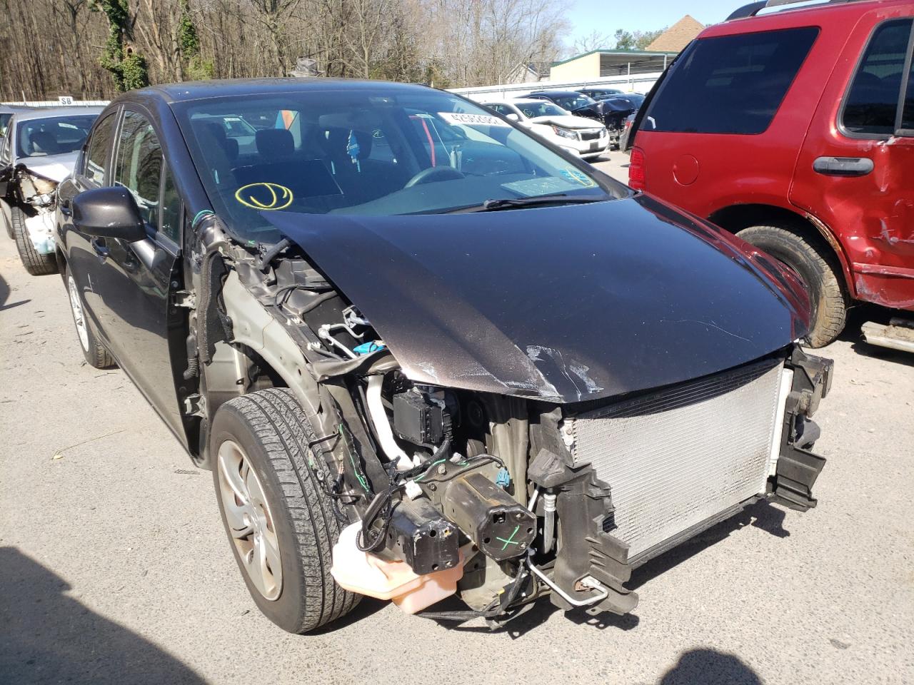 HONDA CIVIC LX 2013 with VIN 19XFB2F56DE251458 - Photo from auction