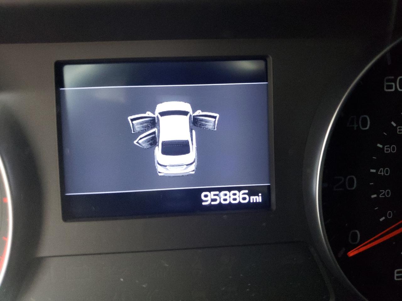 Photo 8 from auction – 2019 KIA FORTE FE with VIN 3KPF24AD2KE008737