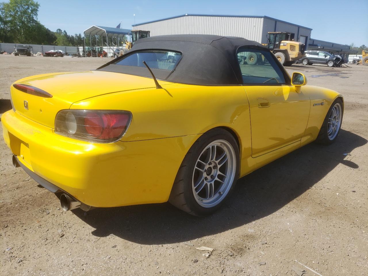 Photo 4 from auction – 2001 HONDA S2000 with VIN JHMAP11471T003550